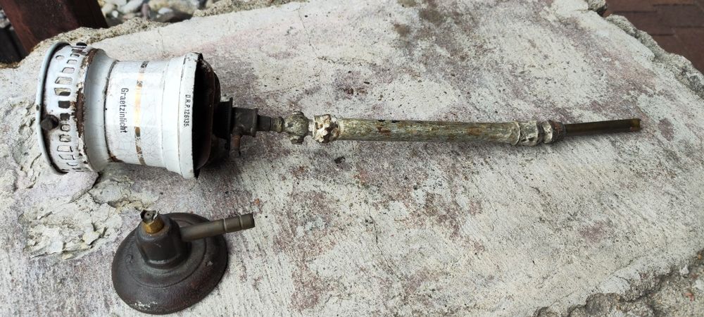 Zabytkowa lampa gazowa,nie kompletna.