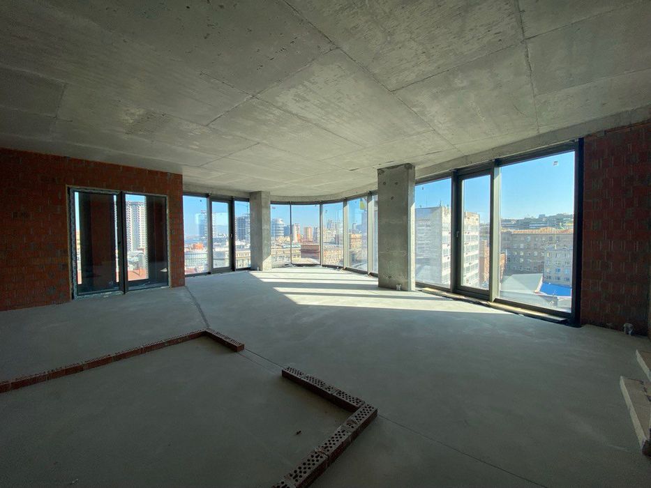 Продам Квартира Видовая ЖК MOZART Моцарт Короленка Центр