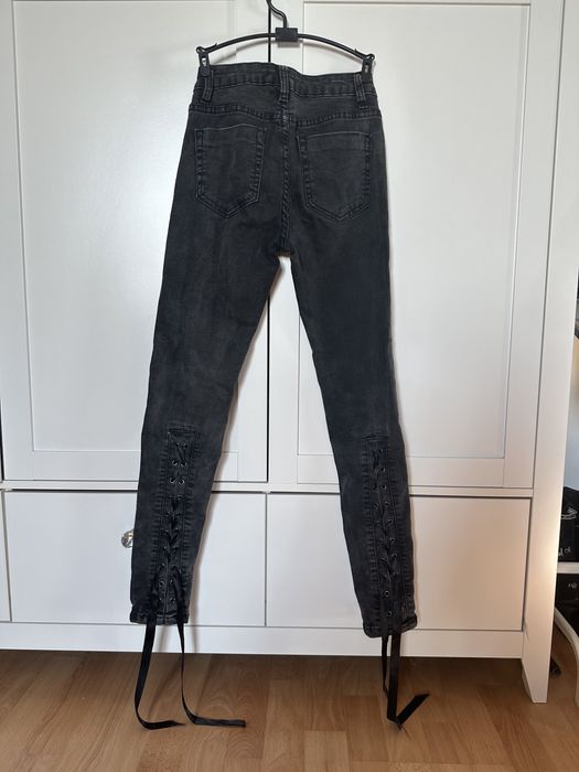 Spodnie jeansowe damskie