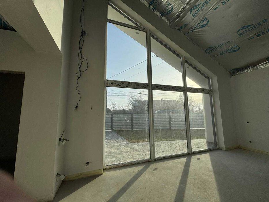 Елітний Особняк в центрі Вовчинців