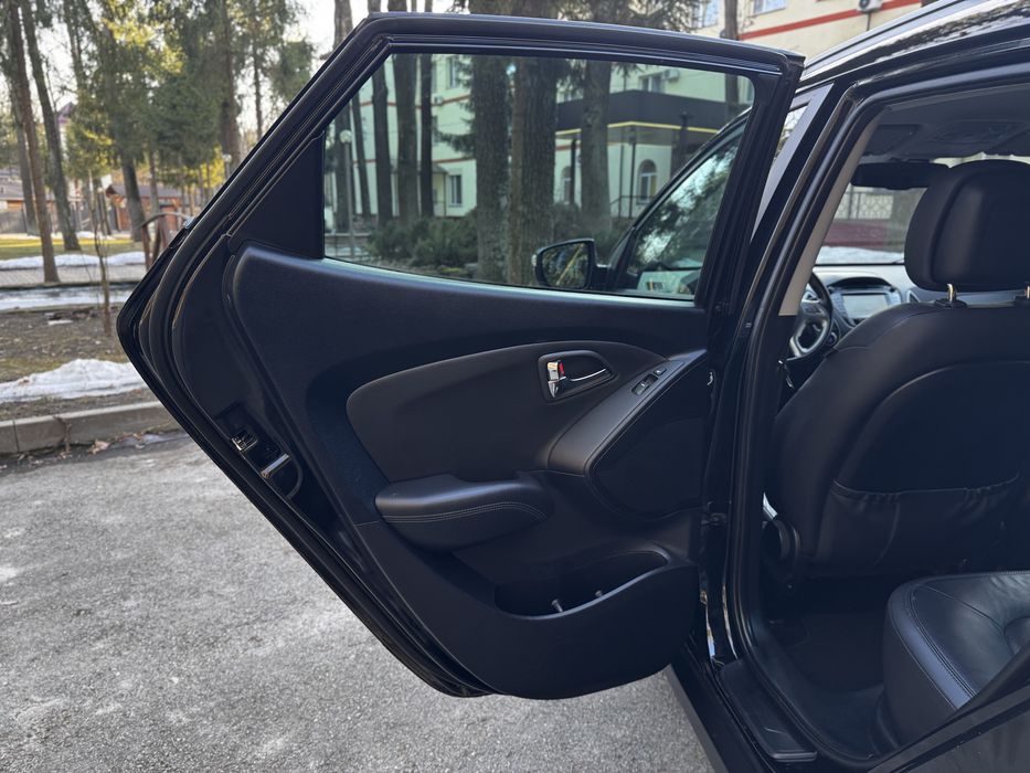 Свіжопригнаний Hyundai ix35 Автомат 2.0 дизель