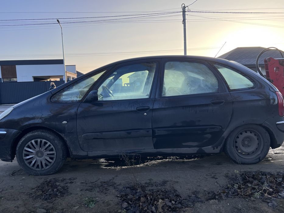 Сітроен пікасо.