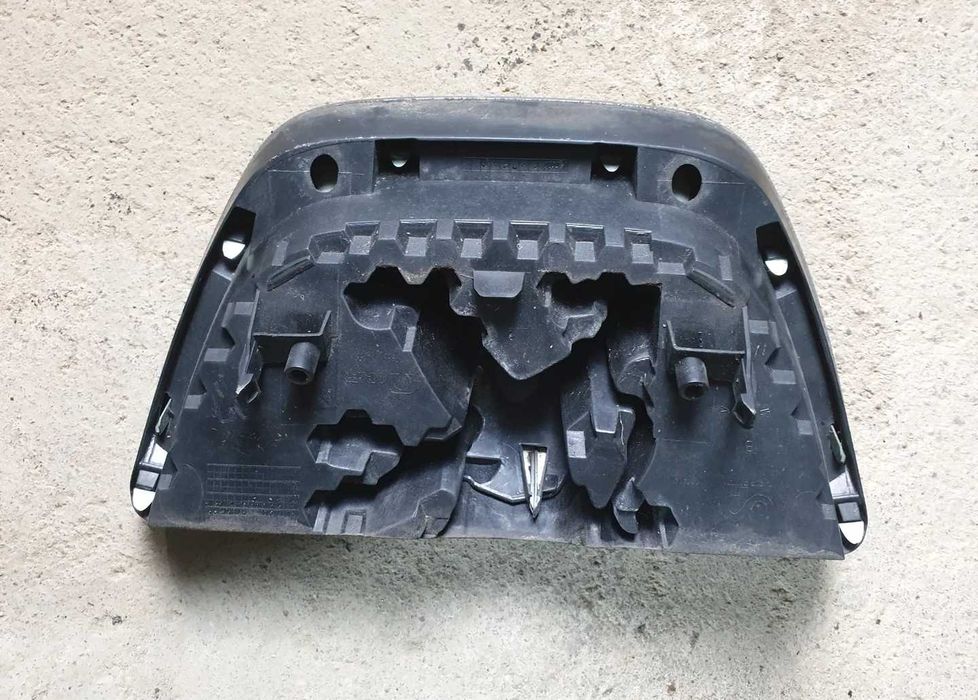 Peugeot 207 CC Emblemat