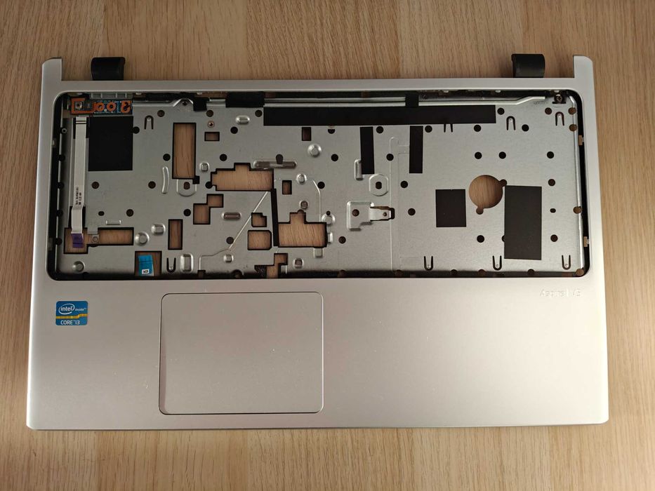 Acer Aspire V5-571 części - matryca bateria zawiasy nagrywarka inne