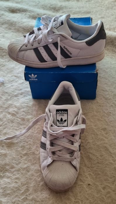 Adidas homem quase  novas