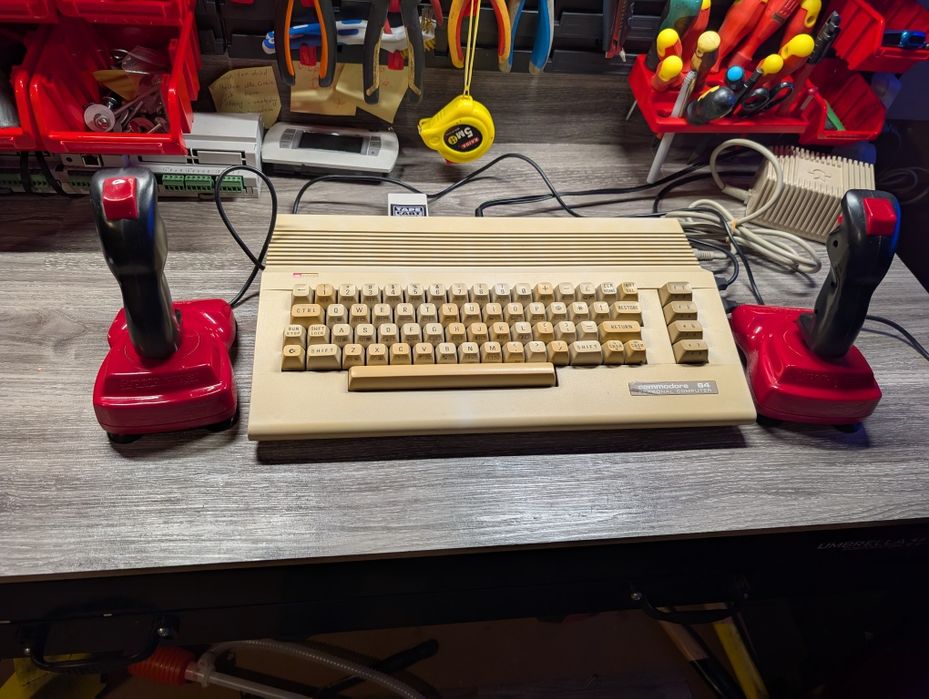 Commodore 64 100%sprawny