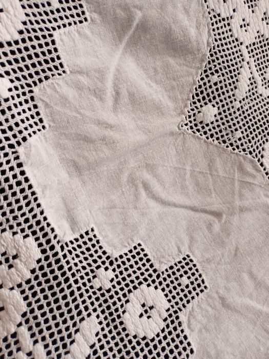 Toalha em renda de filé