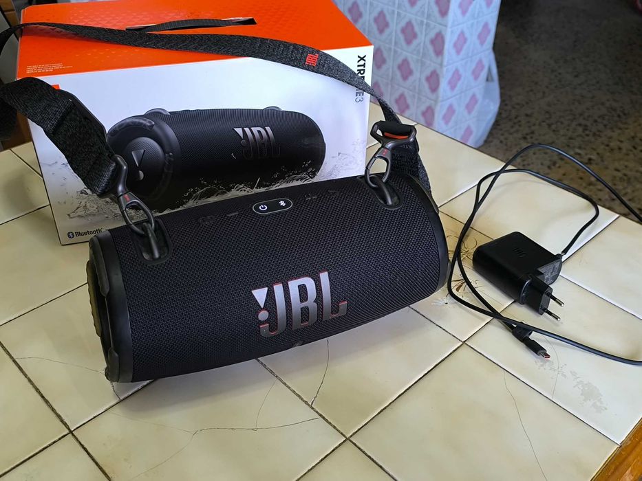 Coluna JBL xtreme 3