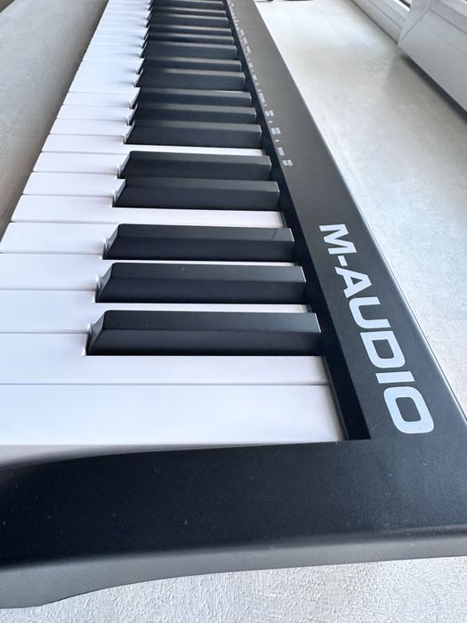 Midi-клавіатура M-AUDIO keystation 61 mk3