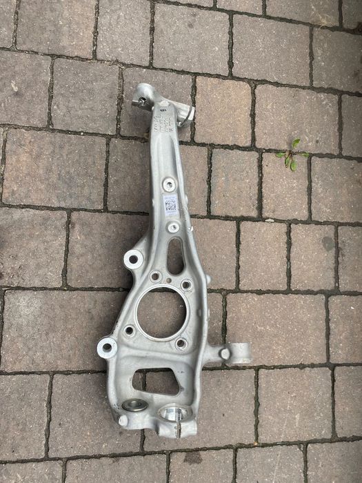 ZWROTNICA LEWY PRZÓD AUDI A4 B9 A5 8W 8W0407559 IGLA ORG