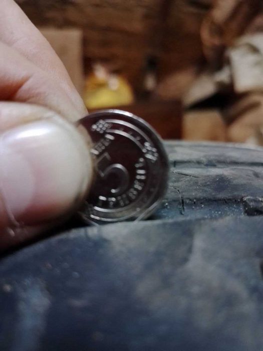 Продам резины 185\65\15 и 195\55\15 + Колпаки