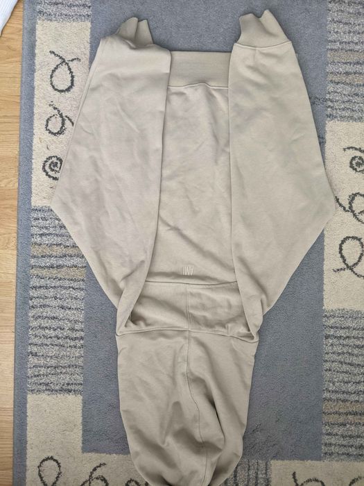 :  AMI Paris Hoodie com Fecho Bege - Tamanho S