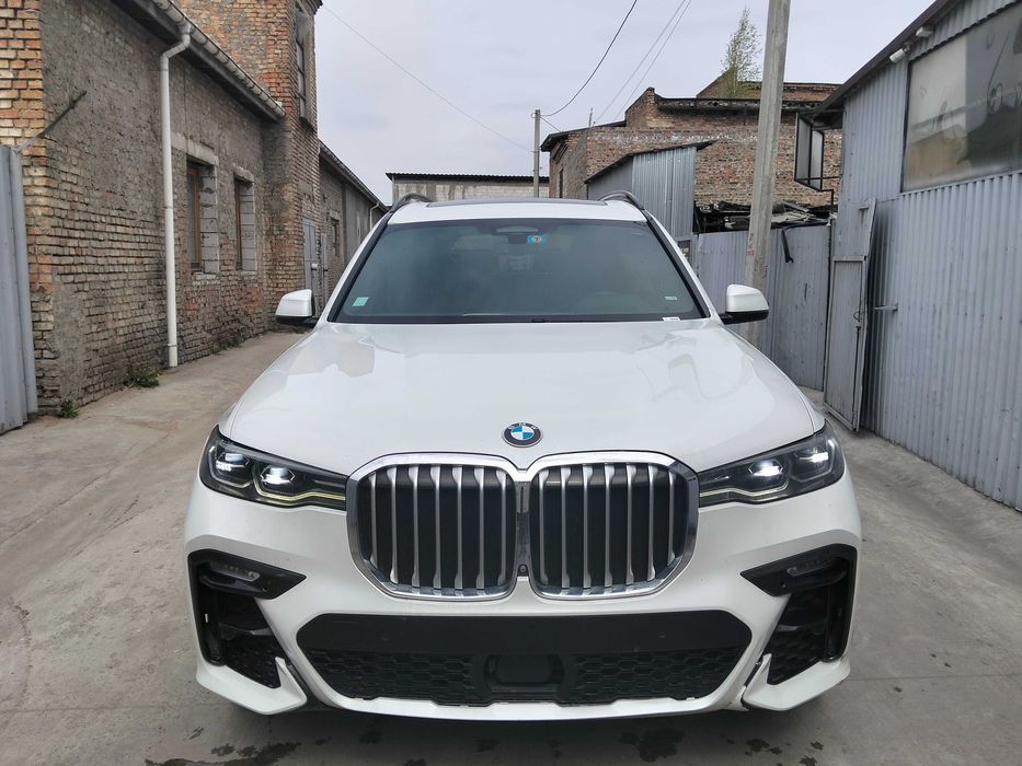 Розборка BMW X7 G07 2019 xDrive запчастини разборка БМВ Х7 Г07 двигун диски двері капот фара