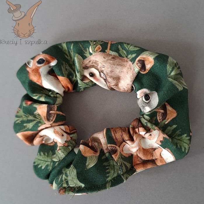 Scrunchie do włosów z motywem lasu - zieleń