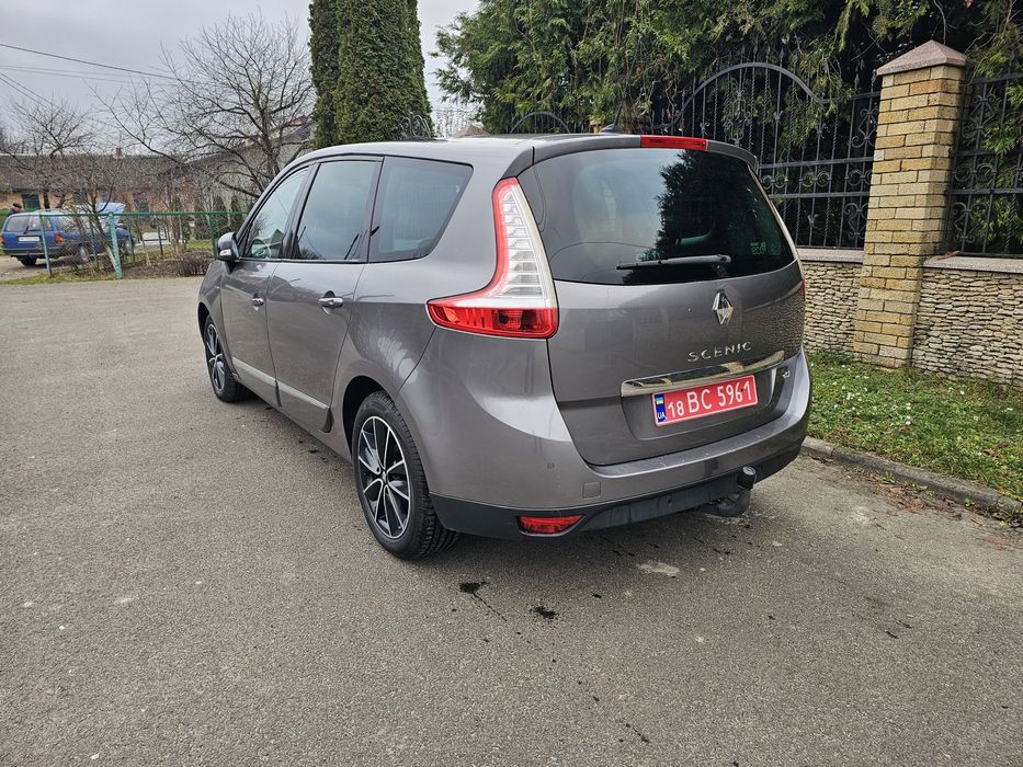 Renault grand scenic