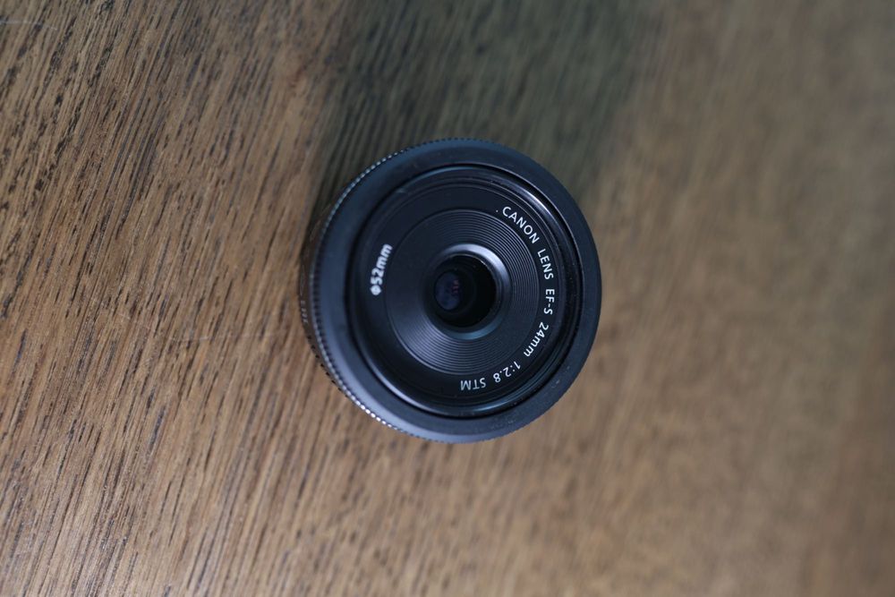 Objectiva Canon efs 24 mm f2.8 STM