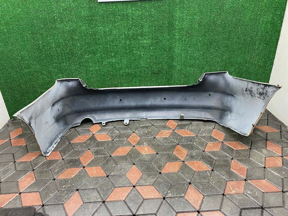 Бампер задній Mitsubishi Grandis Мітсубісі Грандіс