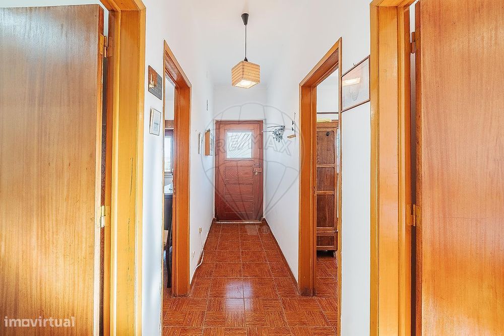 Moradia T2 para venda
