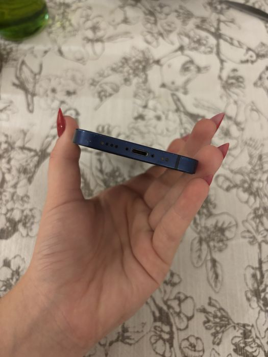 Iphone 12 mini (usado)