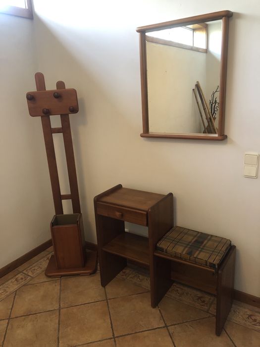 Conjunto de hall de entrada em madeira maciça!!!