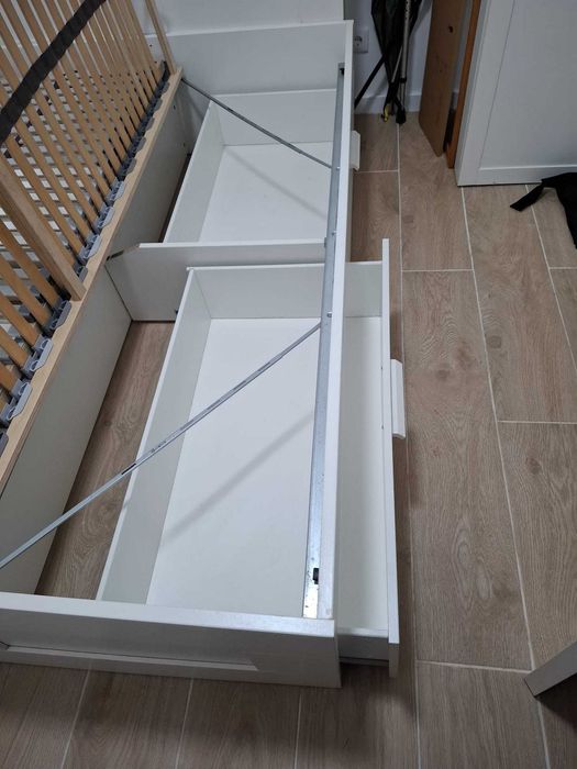 IKEA Cama e cabeceira C/arrumação BRIMNES+Colchão