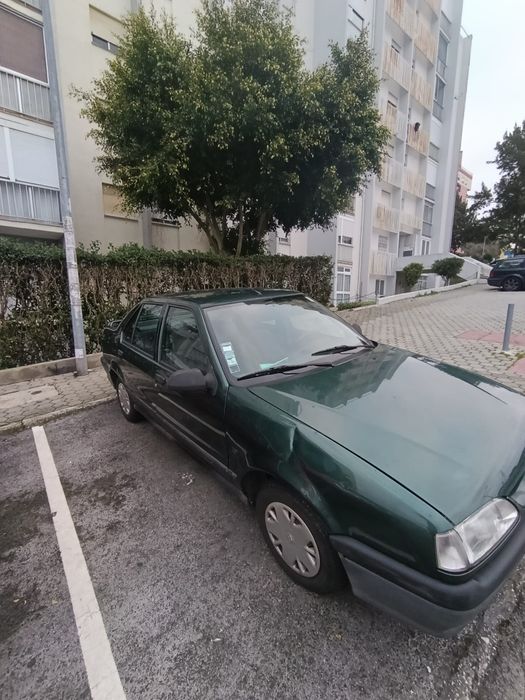 Renault Chamade RT19477743803710187523