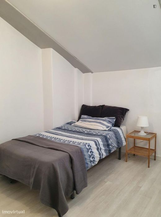 Apartamento com 2 quartos - localizado em Baixa Coimbra