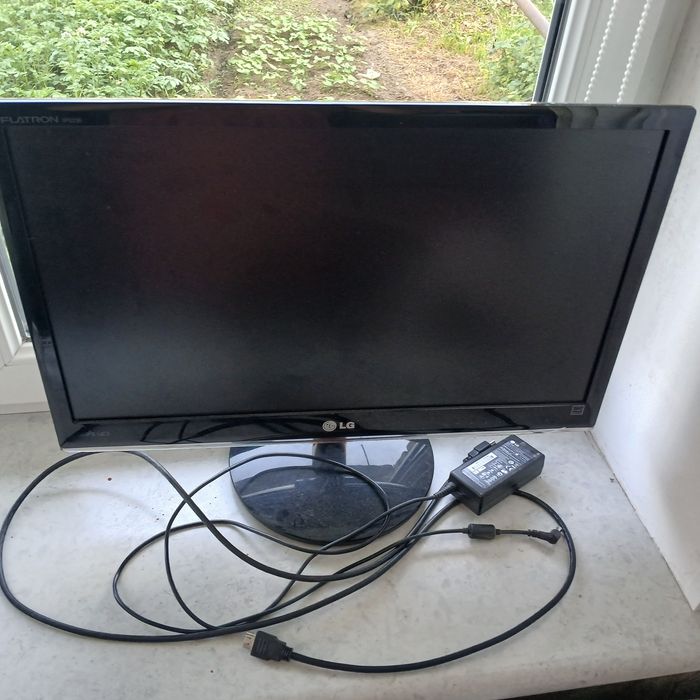Монітор LG 60 hz