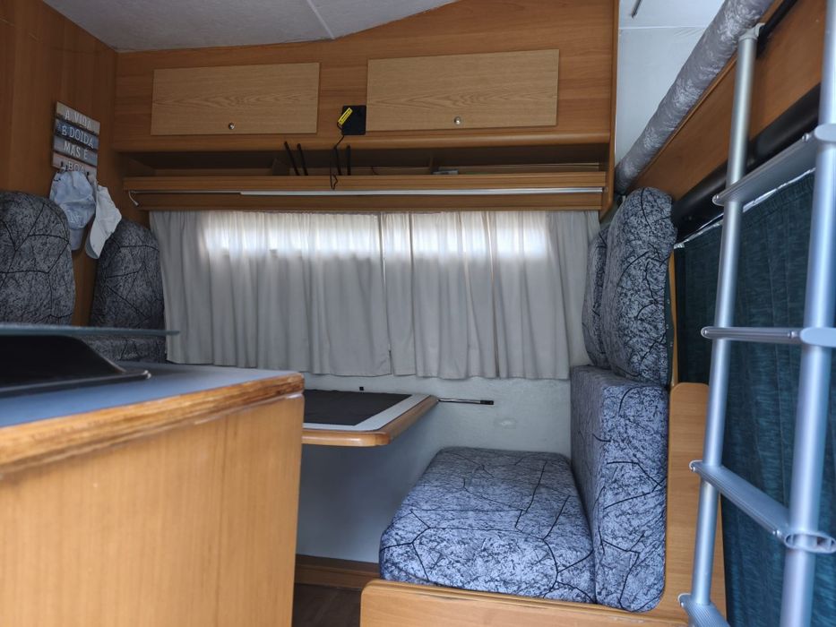 Autocaravana Capuccine Benimar Fiat Ducato 1999  com Garagem