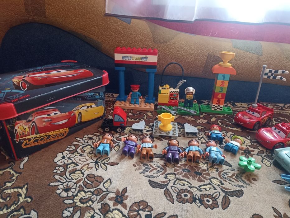 Набір машинок Lego Duplo серія Маквін 4 екземпляри