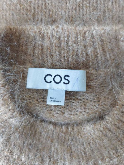 COS светр розмір s