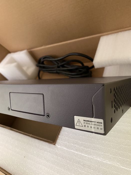 Продам Huawei S2350-28TP-EI