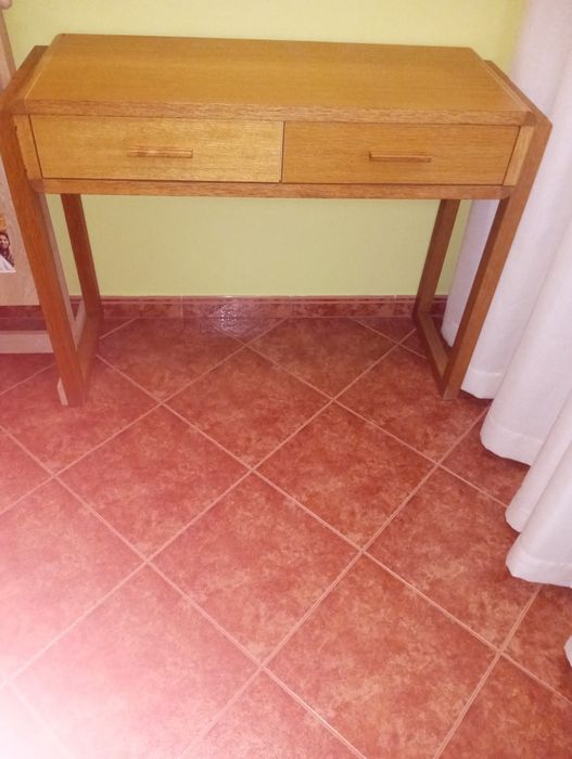 Vendo toucador e espelho