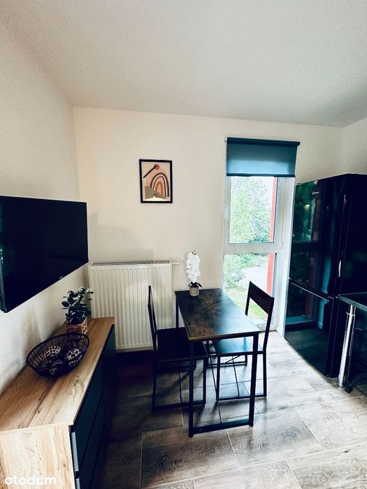 2 pokoje/garaż - Więcej