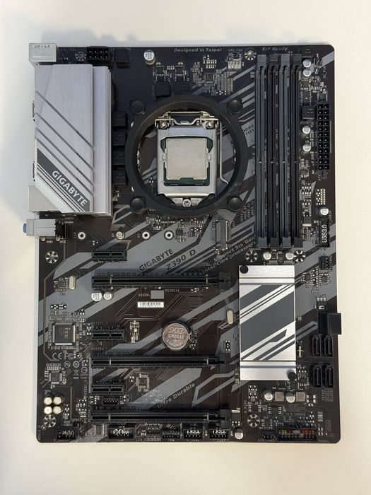 i5 9600k+おまけマザーボード intel core i5 9600k - купити комплектуючі для ПК - Ціна на OLX.ua