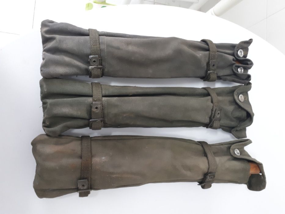 Suporte ou estacas para tendas antigos