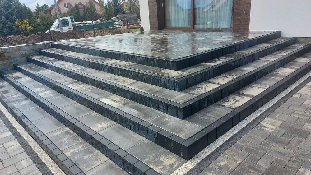 Układanie kostki brukowej