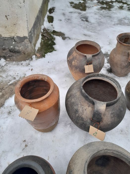 Горщики, глечики старовинні  глиняні