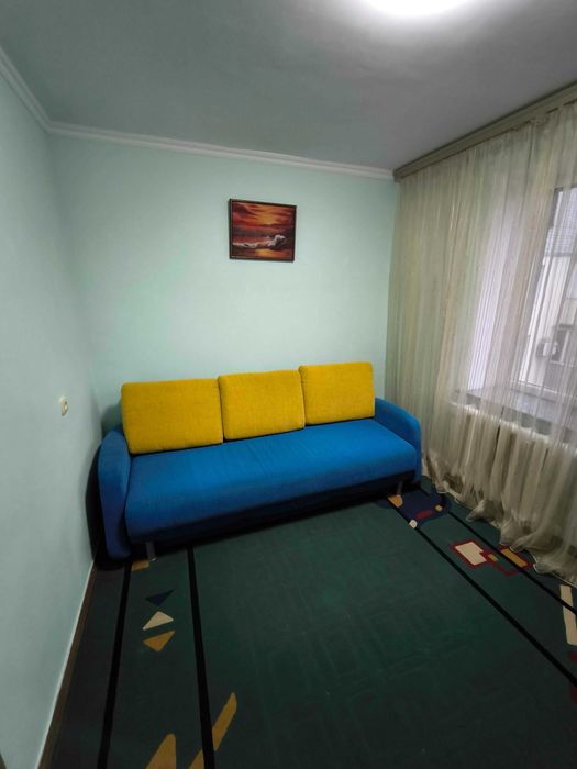 Здам простору 3-кімн квартиру з косм ремонтом у тихому центрі міста.