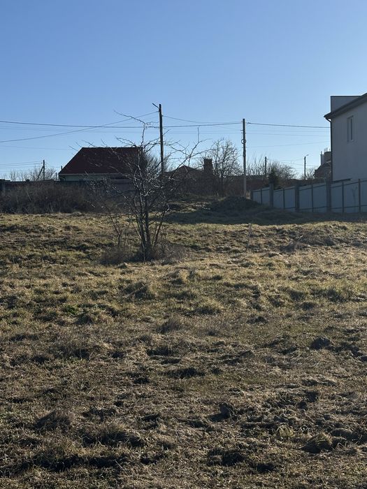 Продам участок в Новой Дофиновке