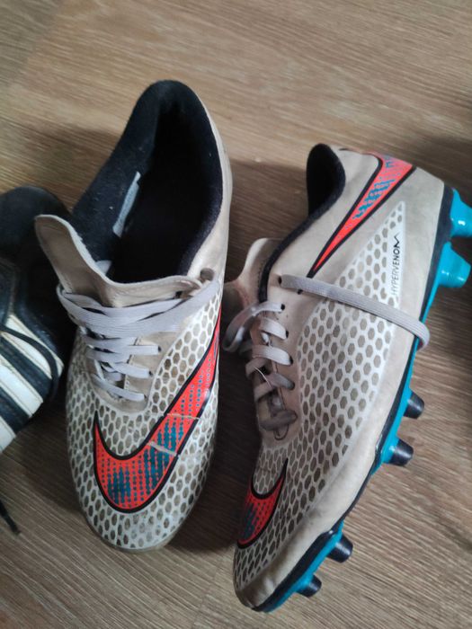 Adidas Nike korki 40 3 pary