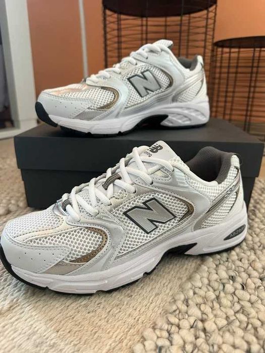 New Balance 530 White Silver Navy Rozmiar 40
