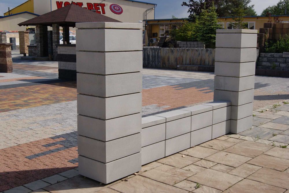 Bloczek ROYAL gładki ogrodzeniowy betonowy KOST-BET® - CAŁA POLSKA