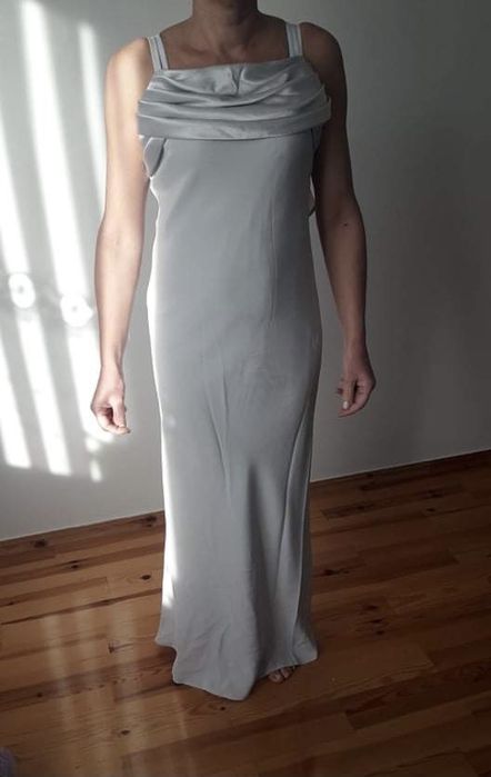 Dluga szara sukienka