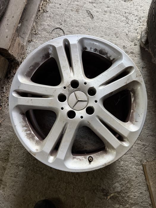 mercedes w211 vito w212 r17  диски по штучно a2114013602 запаска