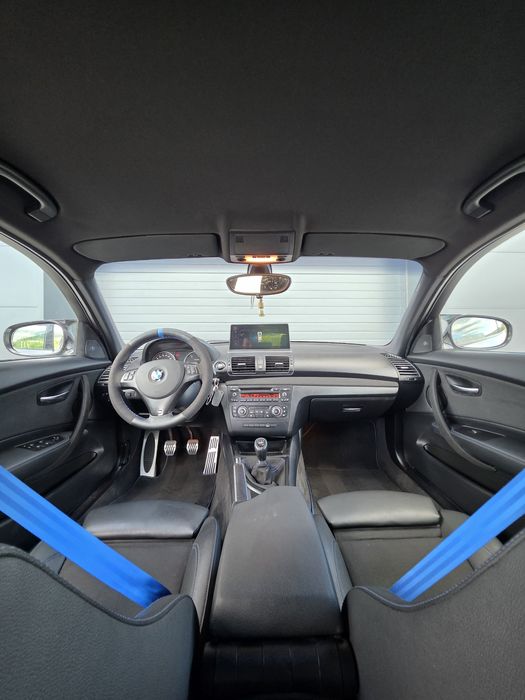 BMW Série 123d E87