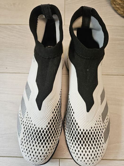 Чоловічі футзалки сороконіжки Adidas Predator  41-41,5р