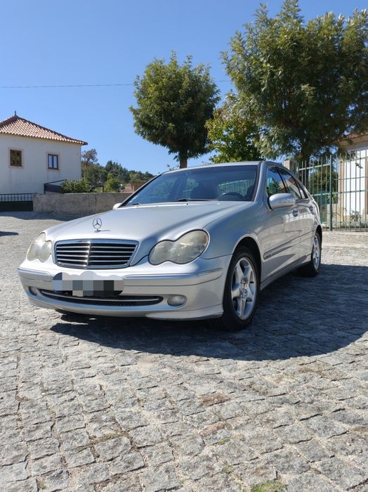 Mercedes-Benz C 220 CDI — photo 2