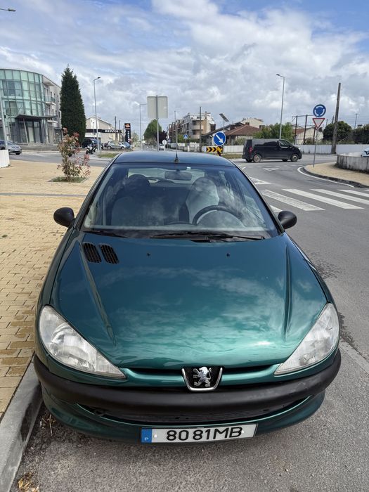 Peuguet 206 ano 1998