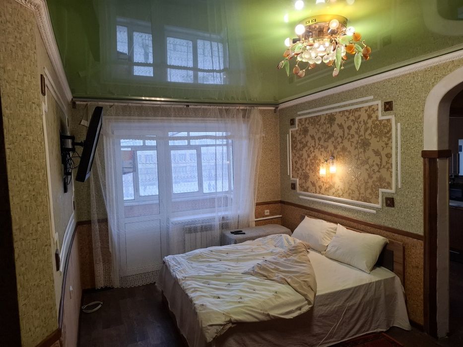 Чудова квартира. ЦУМ.5місць.Тривалий термін.Робимо документи.